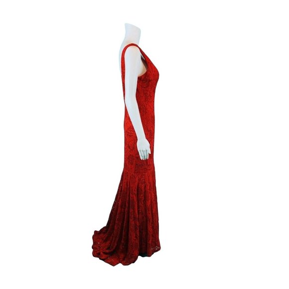 Dave & Johnny Formal Gown Women's Size 9/10 Red Lace Deep V Full Length Dress - Picture 8 of 11